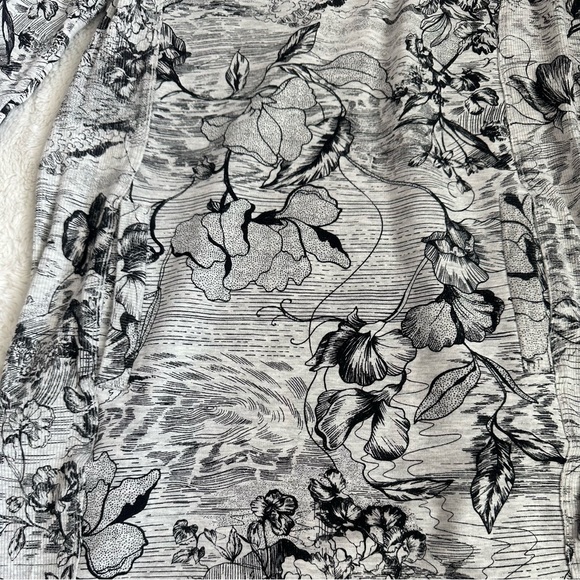 Athleta Floral Print Balance Dress - Picture 7 of 8